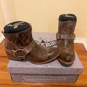 Freebird rugged booties size 7.5. New with box